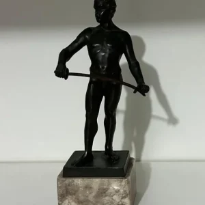 ESTATUETA EM BRONZE – CORPO MASCULINO – BASE EM MÁRMORE – A070.137