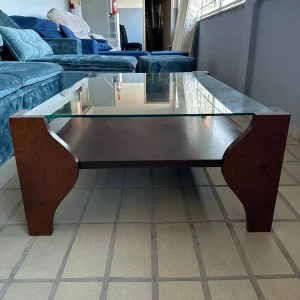 MESA DE CENTRO ATEMPORAL – TAMPO EM VIDRO – D060.16