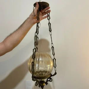 LUSTRE PENDENTES – ANTIGO – BRONZE + GLOBO COM GOMES EM VIDRO – A068.101