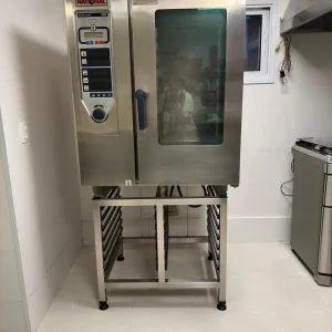 FORNO COMBINADO RATIONAL — CLIMAPLUS COMBI CPC 101 — PARA 10 GNs — ESQUELETO BANCADA PARA 14 GNS + ACOMPANHA 10 GNS — TUDO EM INOX 304 – P003.501