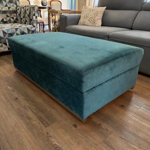 PUFF – VELUDO MOLHADO – PÉS AÇO INOX — S082.03