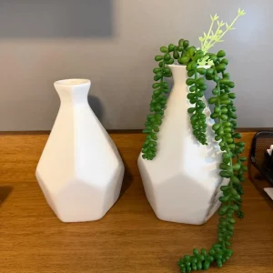 PAR DE VASOS CERÂMICA – FORMATO GEOMÉTRICO – ESMALTADO FOSCO COR FENDI — W008.23