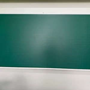 QUADRO VERDE PARA GIZ BRANCO – QUADRICULADO — C052.411