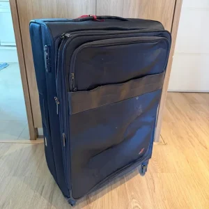 MALA GRANDE COM RODÍZIO – AIR FRANCE – MALEÁVEL LONA – MARCA DESLEY — C106.16