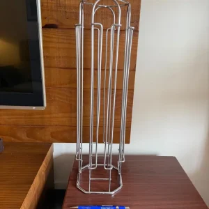 SUPORTE ARAMADO PARA 32 CÁPSULAS DE CAFÉ — R100.11
