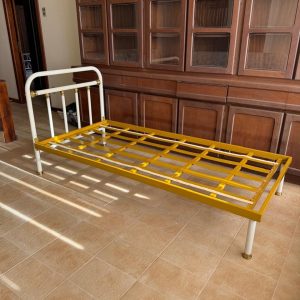 CAMA DE SOLTEIRO – FERRO TUBULAR – ANOS 1970 – M008.115
