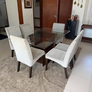 CONJUNTO DE SALA DE JANTAR – MESA E 8 CADEIRAS – L101-49