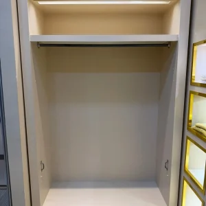 ESTANTE EXPOSITORA DE ROUPAS – GESSO ACARTONADO – PEÇA ÚNICA – T053-35