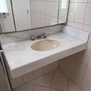 BANCADA PARA BANHEIRO – MÁRMORE + CUBA + TORNEIRA – F081-43