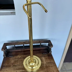 SUPORTE PAPEL – METAL DOURADO – UM LUXO – D060.23